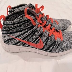 Nike Free Flyknit Chukka